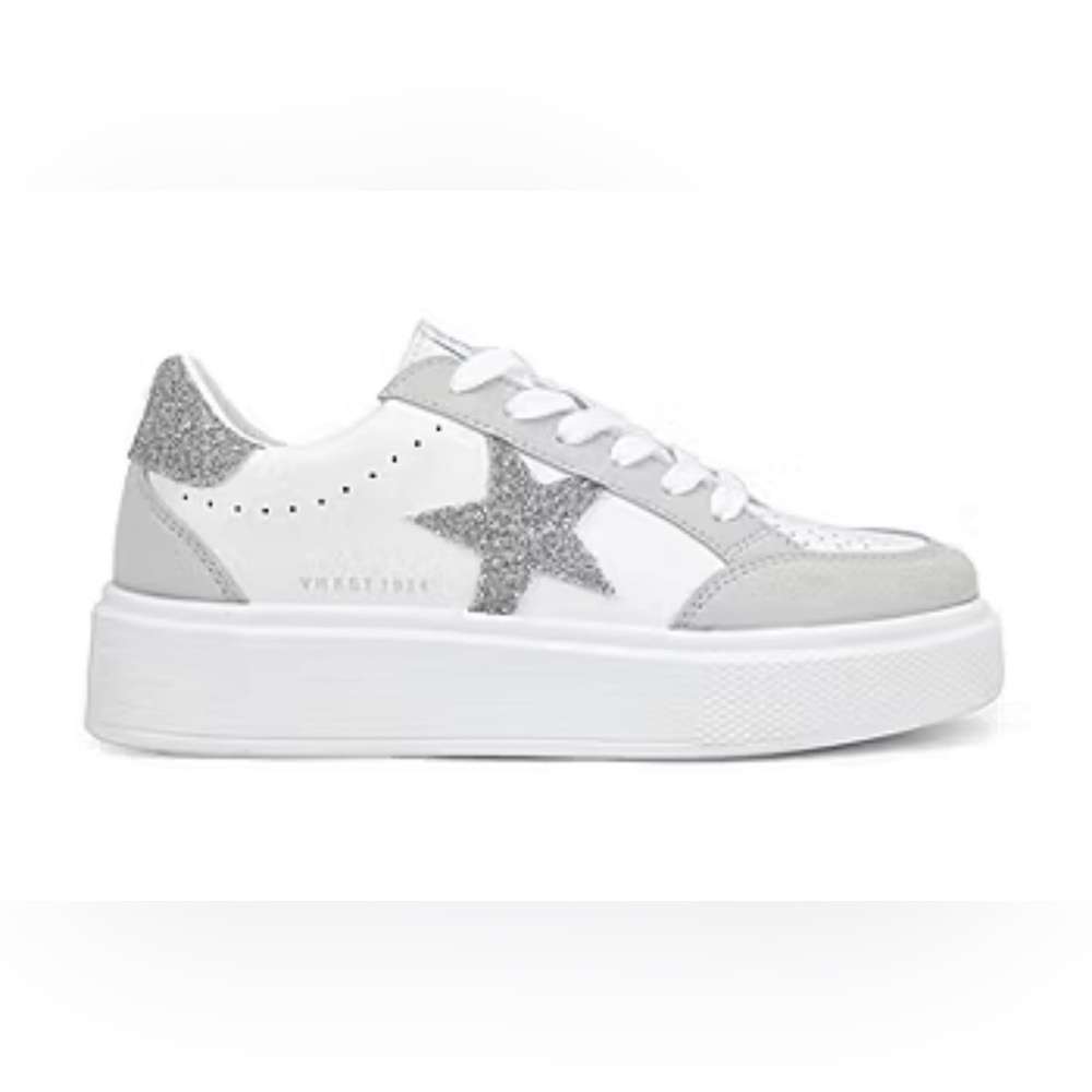 Vintage Havana White and Light Gray Star Sneakers (NEW) - Picture 5 of 15